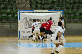 Fotogalería Futbol Sala Femenino Segosala vs IES Luis Camoens Play Off Ascenso 57 Futbol Sala Femenino Segosala vs IES Luis Camoens Play Off Ascen