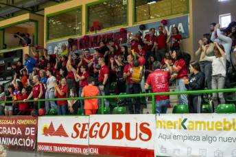 Fotogalería Futbol Sala Femenino Segosala vs IES Luis Camoens Play Off Ascenso 40 Futbol Sala Femenino Segosala vs IES Luis Camoens Play Off Ascen
