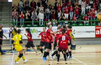 Fotogalería Futbol Sala Femenino Segosala vs IES Luis Camoens Play Off Ascenso 16 Futbol Sala Femenino Segosala vs IES Luis Camoens Play Off Ascen
