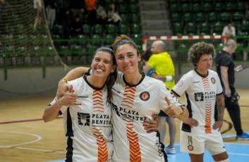 Fotogalería Futbol Sala Femenino Segosala vs IES Luis Camoens Play Off Ascenso 37 Futbol Sala Femenino Segosala vs IES Luis Camoens Play Off Ascen