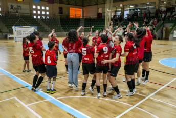 Fotogalería Futbol Sala Femenino Segosala vs IES Luis Camoens Play Off Ascenso 23 Futbol Sala Femenino Segosala vs IES Luis Camoens Play Off Ascen