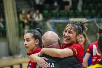 Fotogalería Futbol Sala Femenino Segosala vs IES Luis Camoens Play Off Ascenso 29 Futbol Sala Femenino Segosala vs IES Luis Camoens Play Off Ascen