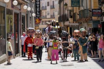 Fotogalería Gigantes y Cabezudos Festivalito San Juan 67 Gigantes y Cabezudos en Segovia