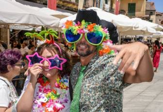 Fotogalería Gigantes y Cabezudos Festivalito San Juan 57 Gigantes y Cabezudos en Segovia