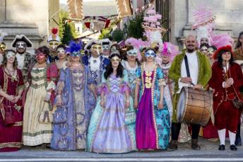 Fotogalería Mercado Barroco en La Granja de San Ildefonso 24 Mercado Barroco en La Granja de San Ildefonso Máscaras