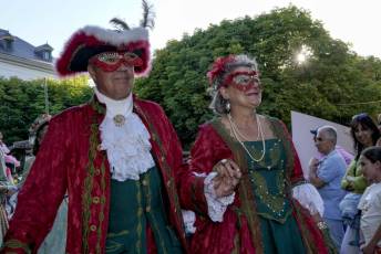 Fotogalería Mercado Barroco en La Granja de San Ildefonso 57 Mercado Barroco en La Granja de San Ildefonso Máscaras