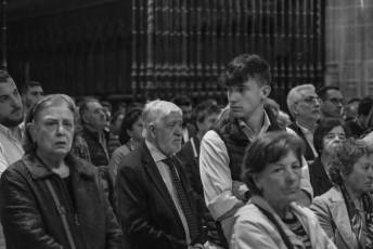 Fotogalería Ordenación Nuevo Sacerdote Diócesis de Segovia. Alberto Janusz 30 Ordenación Sacerdote Alberto Janusz