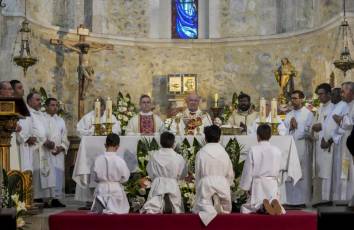 Fotogalería Octava del Corpus en Fuentepelayo 27 Procesión Octava del Corpus en Fuentepelayo