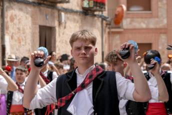 Fotogalería Octava del Corpus en Fuentepelayo 41 Procesión Octava del Corpus en Fuentepelayo