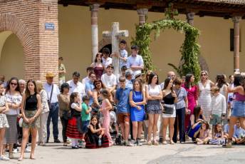 Fotogalería Octava del Corpus en Fuentepelayo 72 Procesión Octava del Corpus en Fuentepelayo