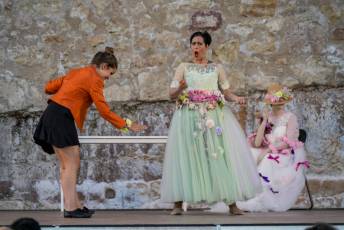 Fotogalería Escenario Patrimonio "El informe de Nora" Compañía La Bulé 10 Espectáculo El informe de Nora Compañía La Bulé