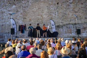 Fotogalería Escenario Patrimonio "El informe de Nora" Compañía La Bulé 41 Espectáculo El informe de Nora Compañía La Bulé