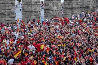 Fotogalería Final Eurocopa España vs Inglaterra 57 Final Eurocopa Plaza Azoguejo