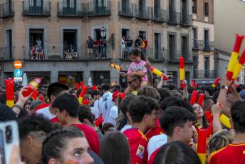 Fotogalería Final Eurocopa España vs Inglaterra 5 Final Eurocopa Plaza Azoguejo