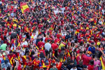 Fotogalería Final Eurocopa España vs Inglaterra 24 Final Eurocopa Plaza Azoguejo