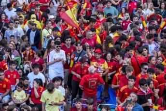 Fotogalería Final Eurocopa España vs Inglaterra 7 Final Eurocopa Plaza Azoguejo