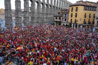 Fotogalería Final Eurocopa España vs Inglaterra 22 Final Eurocopa Plaza Azoguejo