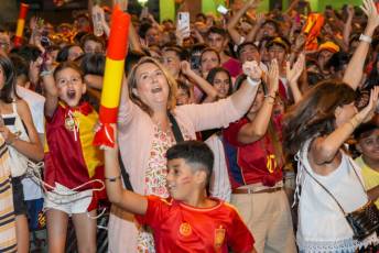 Fotogalería Final Eurocopa España vs Inglaterra 29 Final Eurocopa Plaza Azoguejo