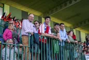 Fotogalería Final Copa Delegación Carbonero vs Villacastín. Entrega de Trofeos 75 Futbol Final Copa Delegación Carbonero vs Villacastín