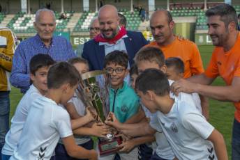 Fotogalería Final Copa Delegación Carbonero vs Villacastín. Entrega de Trofeos 31 Futbol Final Copa Delegación Carbonero vs Villacastín