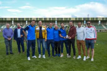 Fotogalería Final Copa Delegación Carbonero vs Villacastín. Entrega de Trofeos 99 Futbol Final Copa Delegación Carbonero vs Villacastín