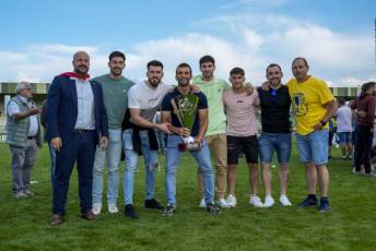 Fotogalería Final Copa Delegación Carbonero vs Villacastín. Entrega de Trofeos 89 Futbol Final Copa Delegación Carbonero vs Villacastín