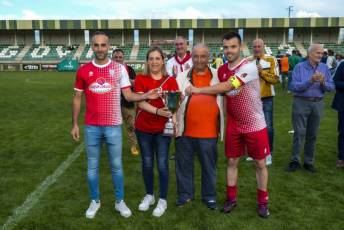 Fotogalería Final Copa Delegación Carbonero vs Villacastín. Entrega de Trofeos 33 Futbol Final Copa Delegación Carbonero vs Villacastín