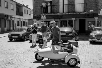 Fotogalería I Concentración Coches Clásicos en Fuentepelayo 18 I Concentración Coches Clásicos en Fuentepelayo