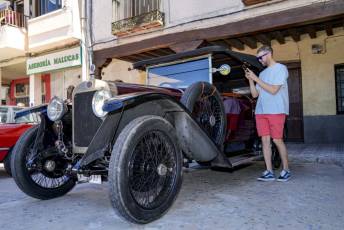 Fotogalería I Concentración Coches Clásicos en Fuentepelayo 48 I Concentración Coches Clásicos en Fuentepelayo