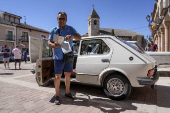 Fotogalería I Concentración Coches Clásicos en Fuentepelayo 5 I Concentración Coches Clásicos en Fuentepelayo