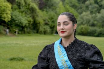 Fotogalería Ofrenda Floral a la Virgen de la Fuencisla 32 Ofrenda Floral Virgen de La Fuencisla