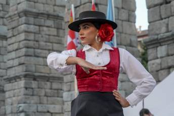 Fotogalería XXXVI Festival Folclórico Internacional La Esteva 21 XXXVI Festival Folclórico Internacional La Esteva