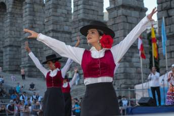 Fotogalería XXXVI Festival Folclórico Internacional La Esteva 6 XXXVI Festival Folclórico Internacional La Esteva