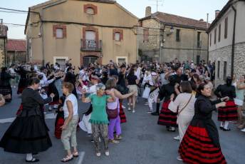 Fotogalería 40 Aniversario Recuperación Danzas Torre Val de San Pedro 101 40 Aniversario Danzas en Torre Val de San Pedro