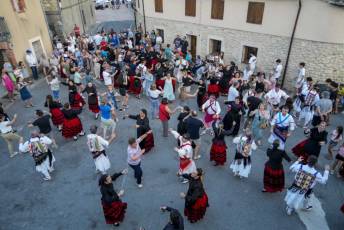Fotogalería 40 Aniversario Recuperación Danzas Torre Val de San Pedro 109 40 Aniversario Danzas en Torre Val de San Pedro
