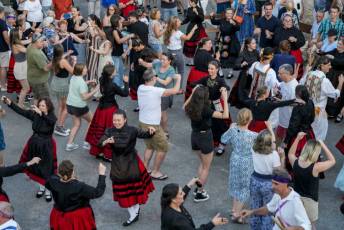 Fotogalería 40 Aniversario Recuperación Danzas Torre Val de San Pedro 30 40 Aniversario Danzas en Torre Val de San Pedro