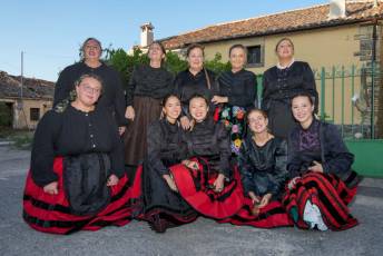 Fotogalería 40 Aniversario Recuperación Danzas Torre Val de San Pedro 77 40 Aniversario Danzas en Torre Val de San Pedro