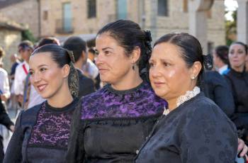 Fotogalería 40 Aniversario Recuperación Danzas Torre Val de San Pedro 93 40 Aniversario Danzas en Torre Val de San Pedro