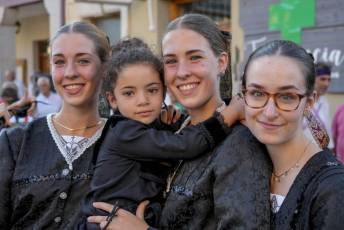 Fotogalería 40 Aniversario Recuperación Danzas Torre Val de San Pedro 66 40 Aniversario Danzas en Torre Val de San Pedro