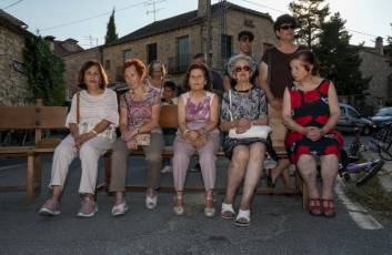 Fotogalería 40 Aniversario Recuperación Danzas Torre Val de San Pedro 7 40 Aniversario Danzas en Torre Val de San Pedro
