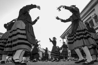 Fotogalería 40 Aniversario Recuperación Danzas Torre Val de San Pedro 86 40 Aniversario Danzas en Torre Val de San Pedro