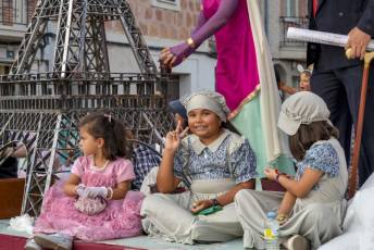 Fotogalería Desfile de Carrozas en Fuentepelayo 70 Desfile de Carrozas en Fuentepelayo