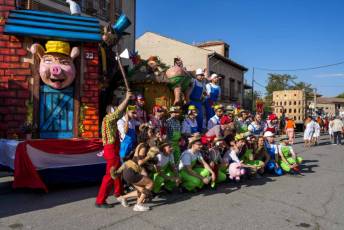 Fotogalería Desfile de Carrozas en Fuentepelayo 76 Desfile de Carrozas en Fuentepelayo