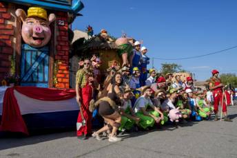 Fotogalería Desfile de Carrozas en Fuentepelayo 113 Desfile de Carrozas en Fuentepelayo