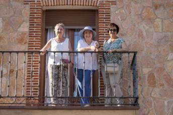 Fotogalería Desfile de Carrozas en Fuentepelayo 121 Desfile de Carrozas en Fuentepelayo