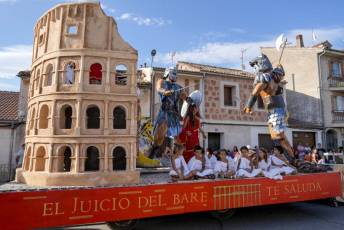 Fotogalería Desfile de Carrozas en Fuentepelayo 133 Desfile de Carrozas en Fuentepelayo