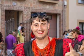 Fotogalería Desfile de Carrozas en Fuentepelayo 20 Desfile de Carrozas en Fuentepelayo