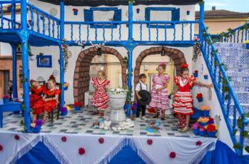 Fotogalería Desfile de Carrozas en Fuentepelayo 123 Desfile de Carrozas en Fuentepelayo