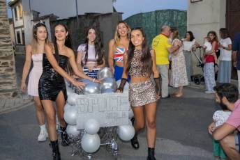 Fotogalería Desfile de Peñas en Bernardos 71 Desfile de Peñas en Bernardos