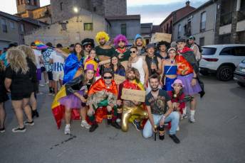 Fotogalería Desfile de Peñas en Bernardos 44 Desfile de Peñas en Bernardos